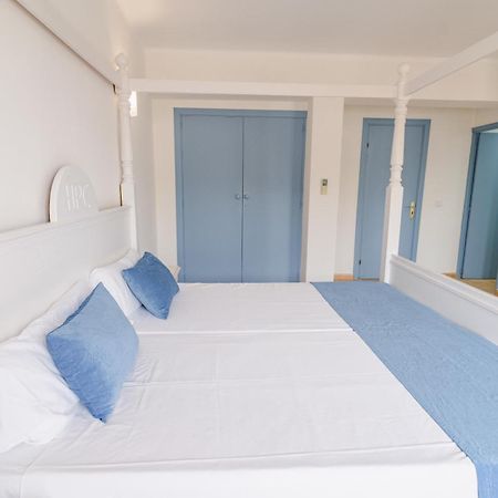 Hostal Hpc Porto Colom エクステリア 写真