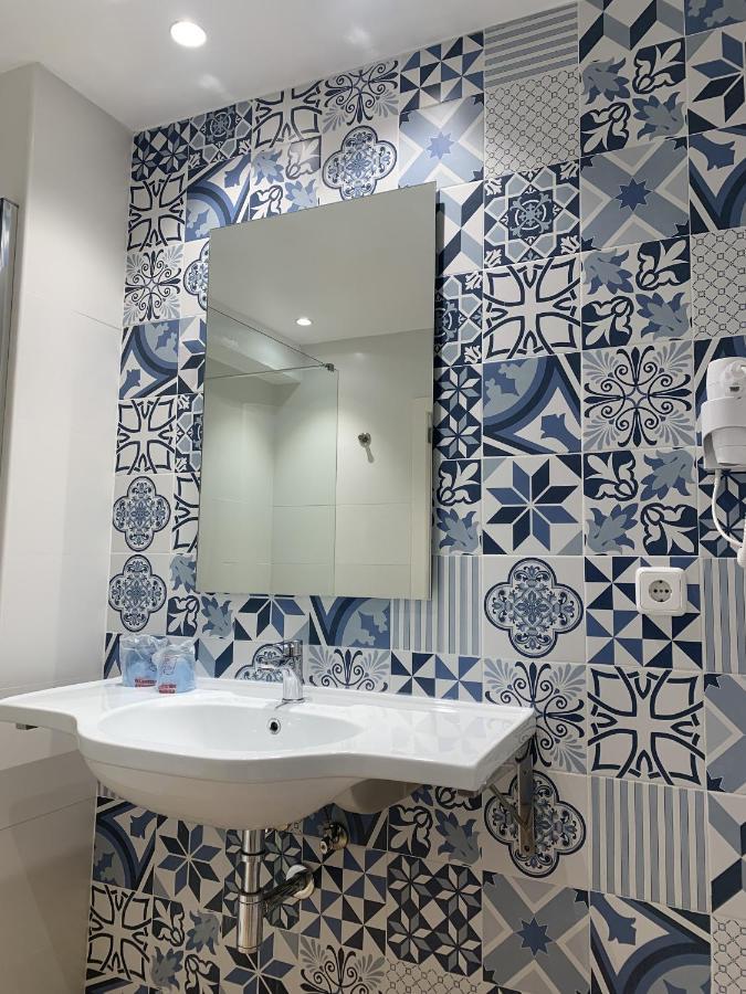 Hostal Hpc Porto Colom エクステリア 写真