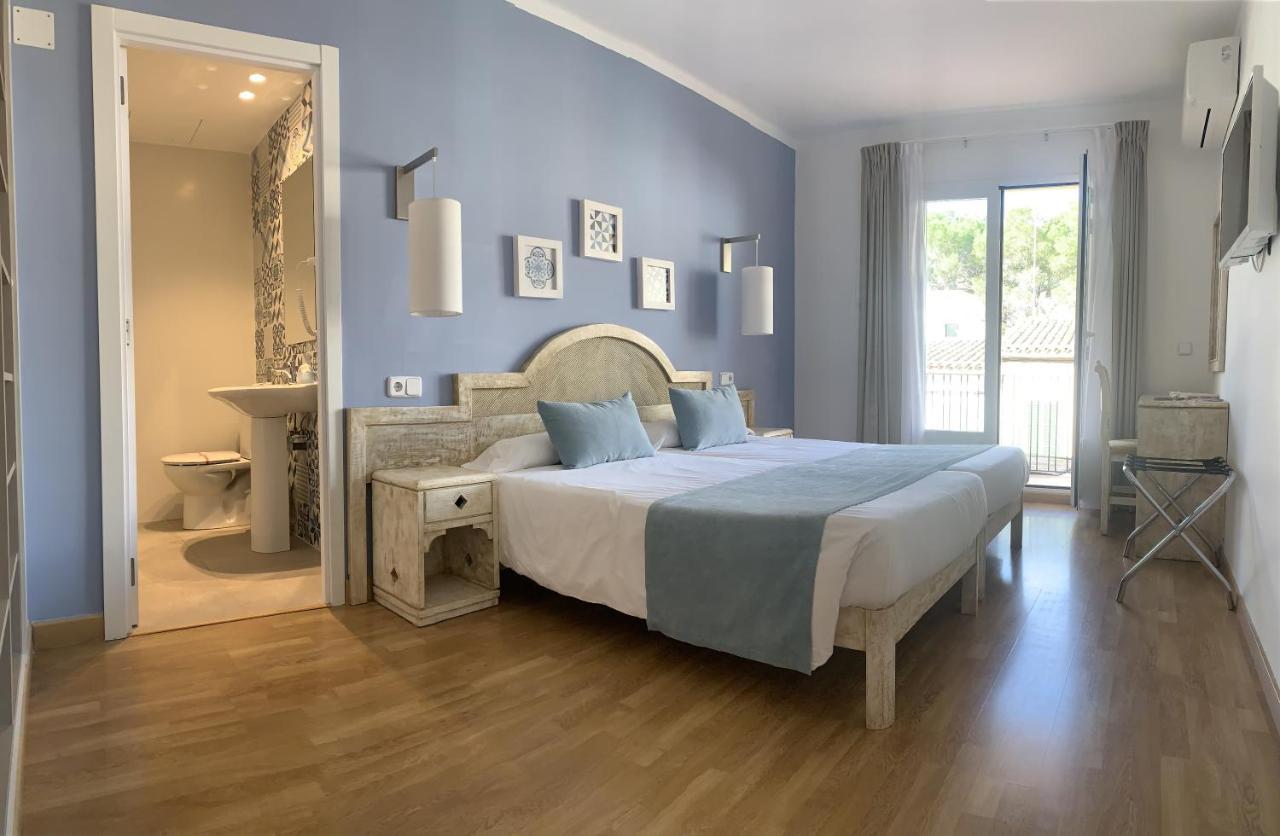 Hostal Hpc Porto Colom エクステリア 写真
